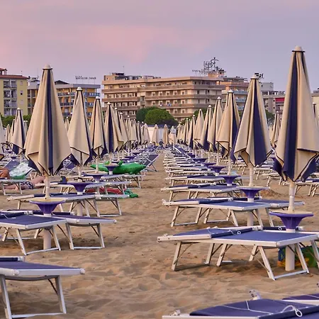 Relax By Our Pool-beahost Appartamento Bibione